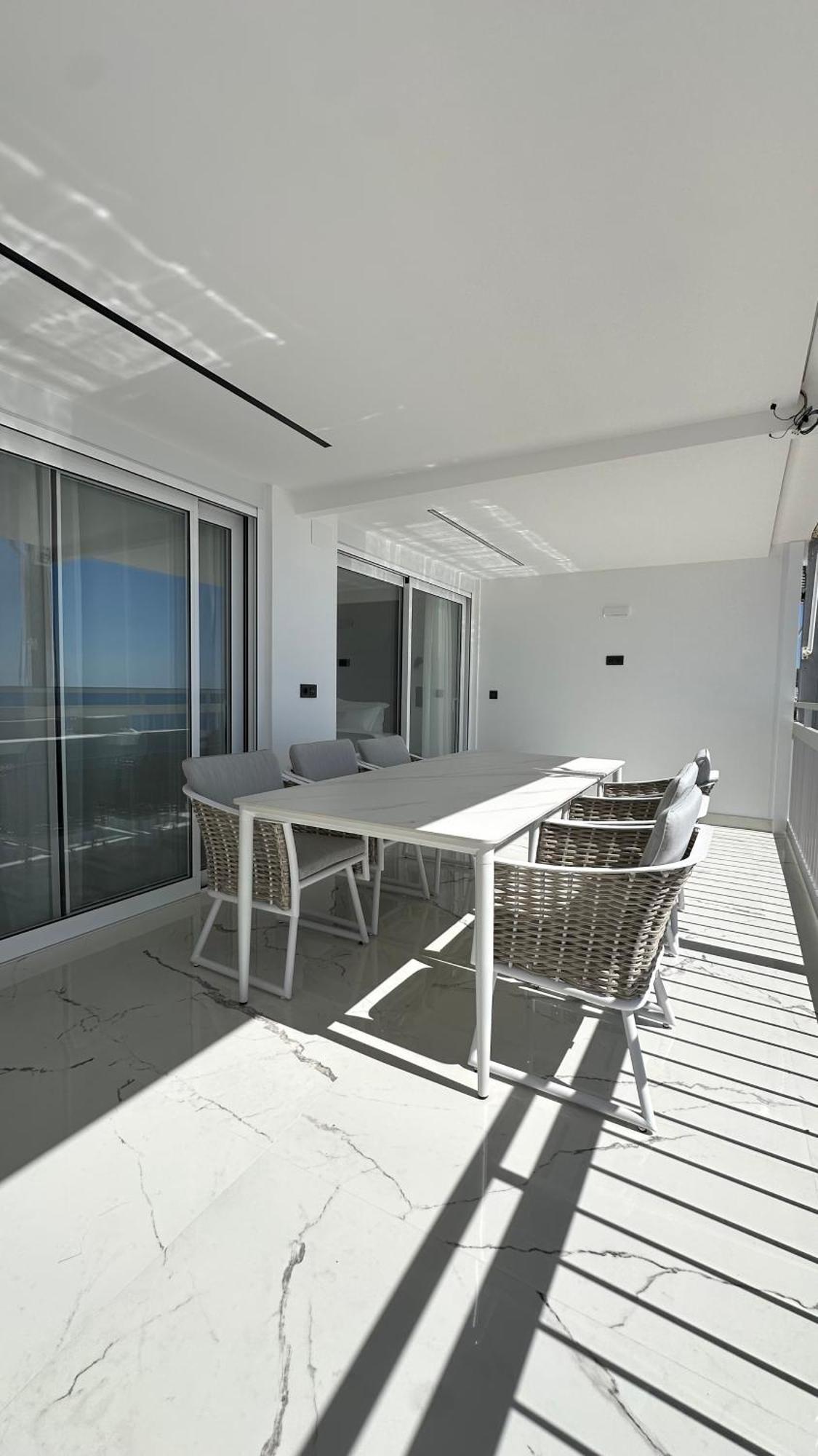 Esmeralda, Benidorm Beachfront Poniente, 1St Line Frontal Seaview, Ocean Terrace Exterior photo