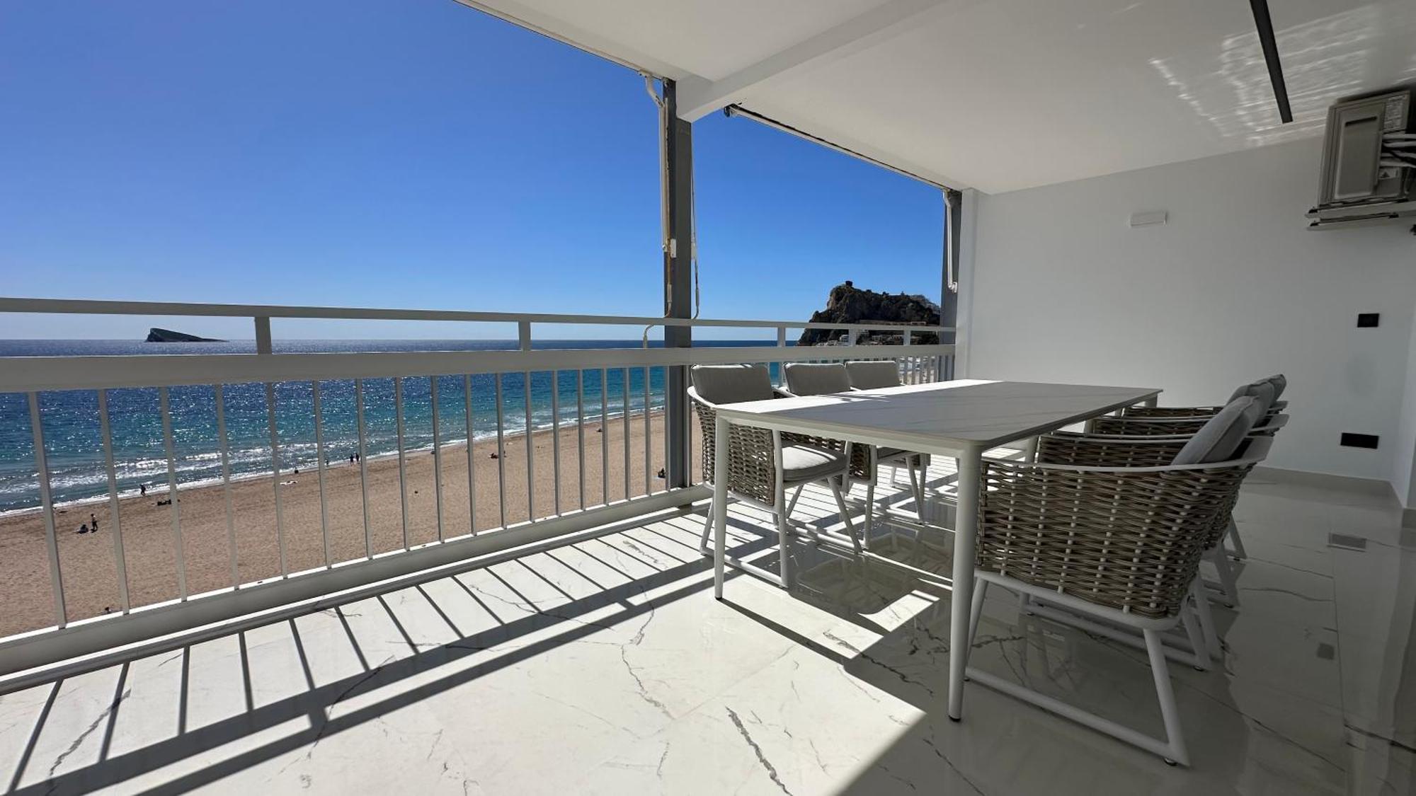 Esmeralda, Benidorm Beachfront Poniente, 1St Line Frontal Seaview, Ocean Terrace Exterior photo